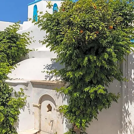 Hotel Dina