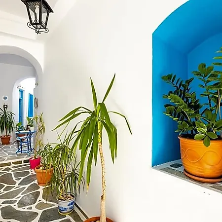 Dina Hotel Parikia (Paros)